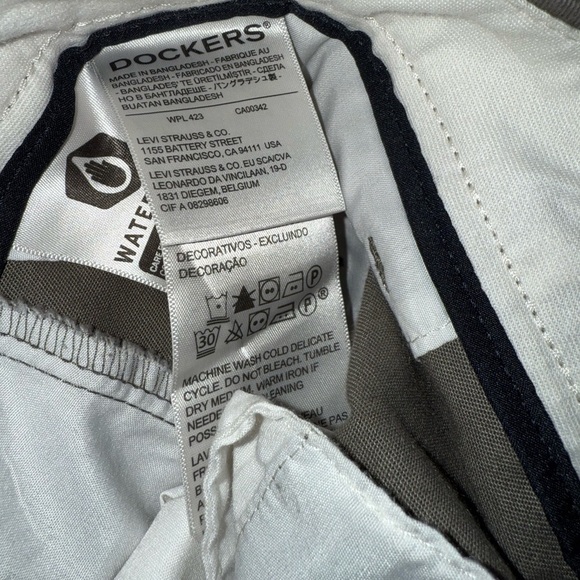 Dockers Tan Chinos Straight-Cut Tailored - Picture 4 of 5